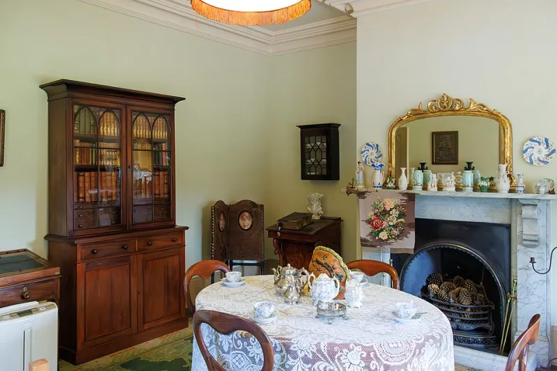 Breakfast Became Sacred in America — Chronobiologists Think the Clock Matters More Than the Meal